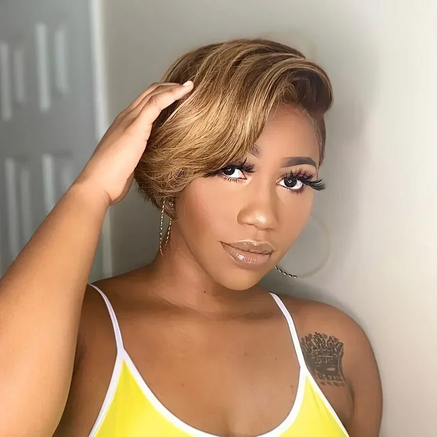 Perruque courte coupe pixie en cheveux humains de qualité supérieure avec lace front 13x4, idéale pour les femmes noires.