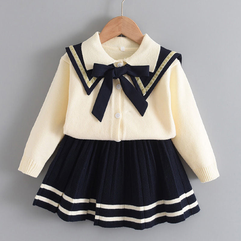 Ensemble deux pièces style western pour fille : cardigan, pull et jupe tricotés